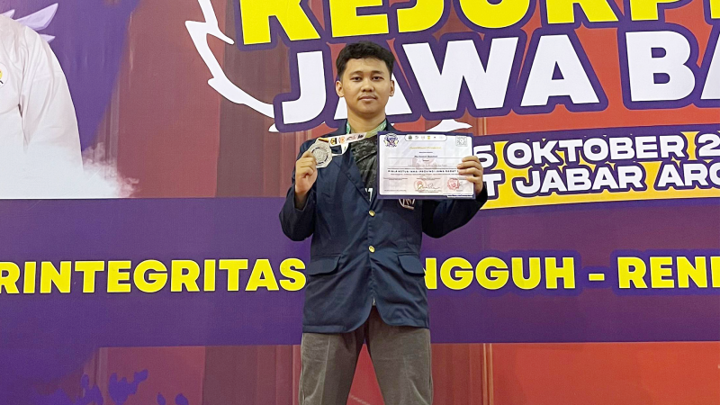 Mahasiswa ITB Visi Nusantara Bogor Raih Juara 2 Karate Tingkat Provinsi Jawa Barat 2025